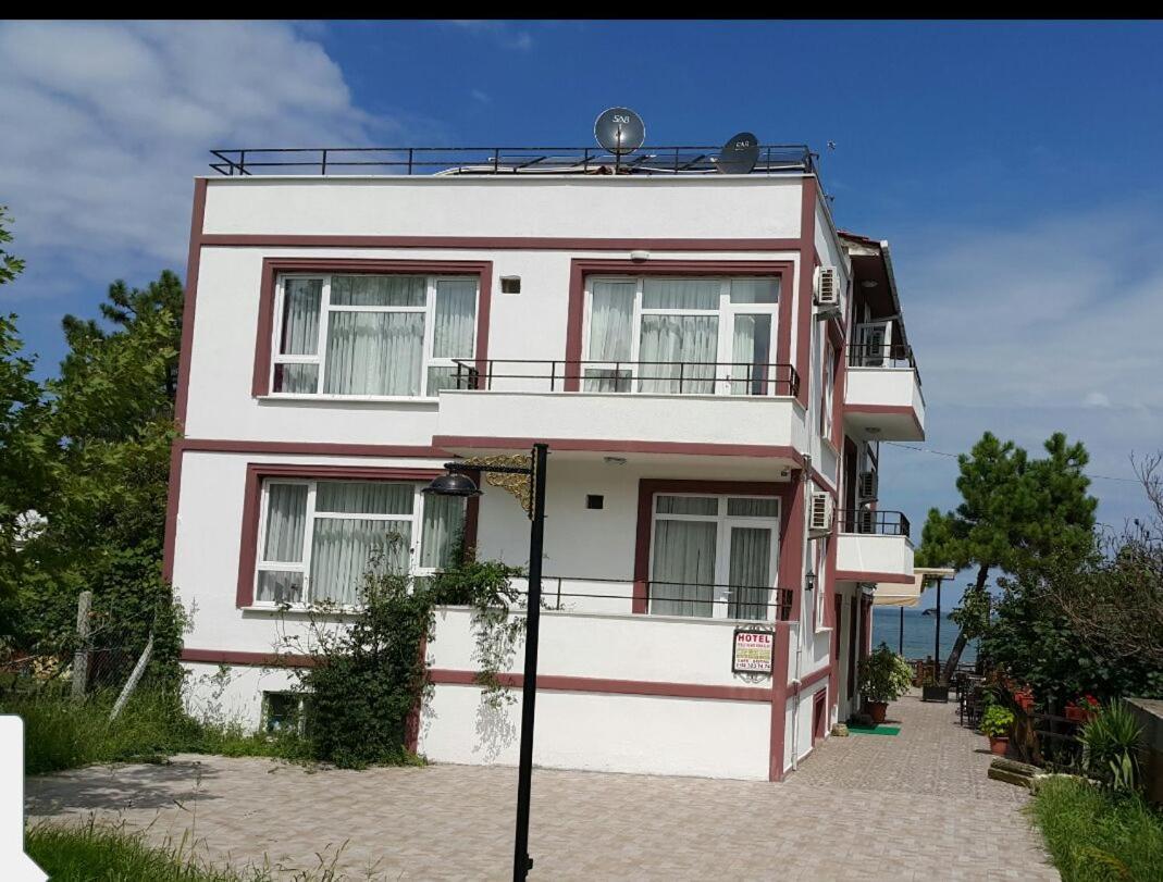 Sebile Hanim Sahil Hotel Unye Exterior photo